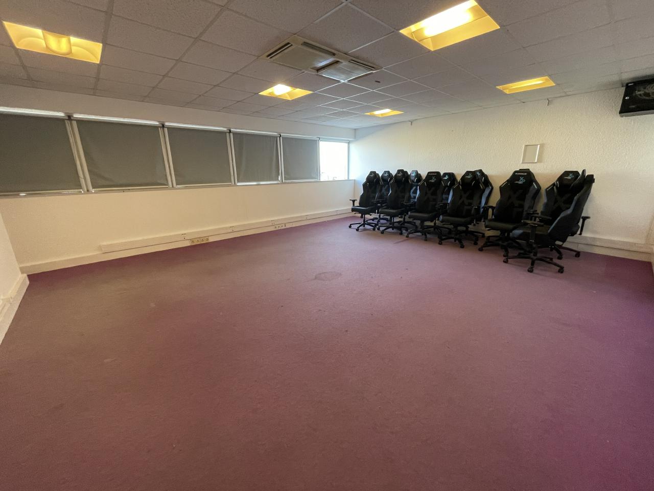 Bureau Rennes 391m² Location bureau Rennes Ille-et-Vilaine OLBUR2420463 10
